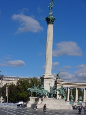 Hero square